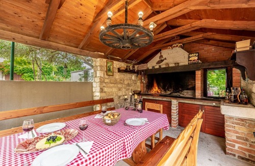 Nin Apartment | Apartments Božo, (14101), Nin, hr