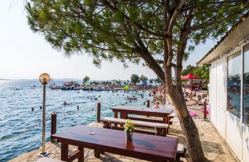 Sveti Petar Apartment | Apartments by the sea Sveti Petar, Biograd - 15113