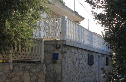 Milna Apartment | Apartments by the sea Milna, Vis - 8913