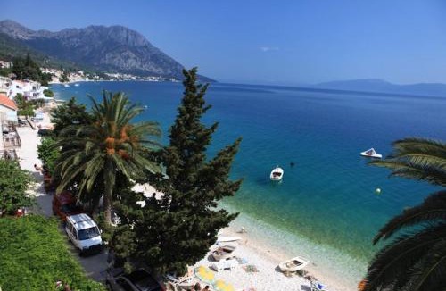 Brist House | Apartments Elenora