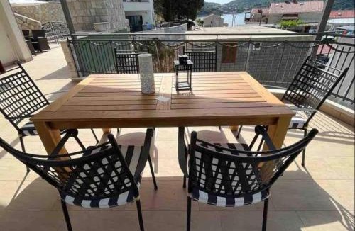 Stikovica Apartment | Apartments Fig&Olive
