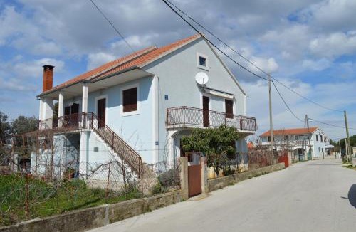 Pakostane House | Apartments Ivica