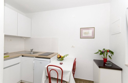 Bili brig Apartment | Apartments Jadranka (40181-A4) - Makarska