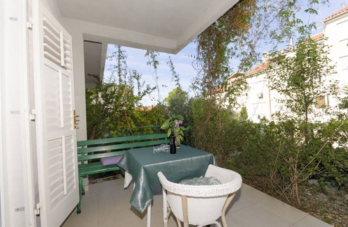 Bili brig Apartment | Apartments Jadranka (40181-A4) - Makarska
