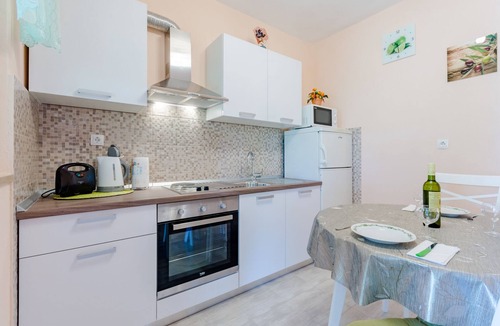 Mirce Apartment | Apartments Jerko - One Bedroom Apartment with Terrace