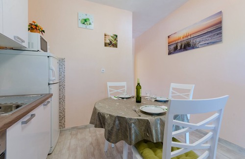 Mirce Apartment | Apartments Jerko - One Bedroom Apartment with Terrace