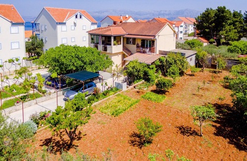 Mirce Apartment | Apartments Jerko - Standard One Bedroom Apartment with Terrace