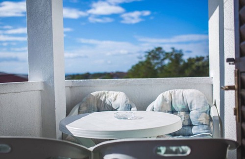 Lopar Apartment | Apartments Jug - Standard Studio Apartment with Balcony and Sea View
