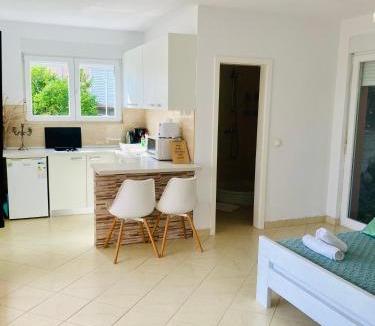 Zivogosce Apartment | Apartments Juraković