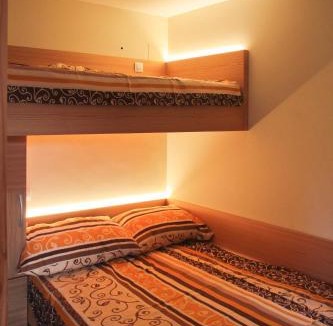 Ambroz pod Krvavcem Ski Chalet | Apartments Krvavec