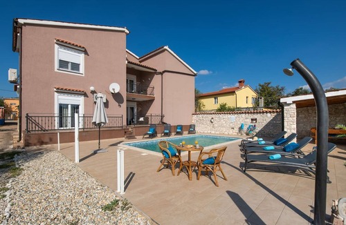 Belavici Apartment | Apartments Lara (115961-A1) - Krnica (Pula)