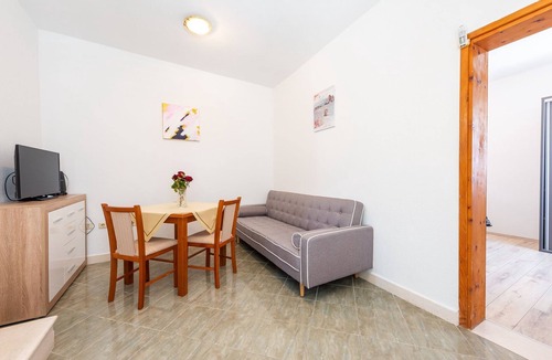 Babin Kuk Apartment | Apartments Lucija - One Bedroom Apartment with Terrace