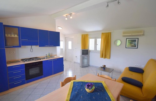 Sveti Ivan Dobrinjski Apartment | Apartments Marković (63381-A3) - Dobrinj - island Krk