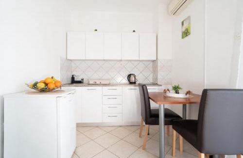 Gornji Karin House | Apartments Milic