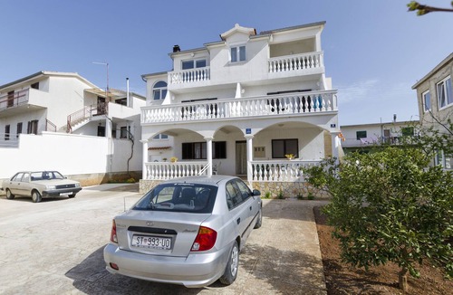 Pirovac Apartment | Apartments Mime only Family (14021-A3) - Pirovac