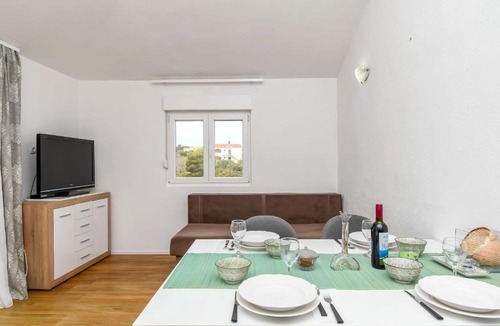 Necujam Apartment | Apartments Mirjana