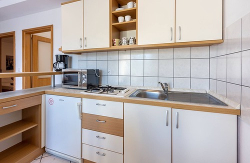Grizane Apartment | Apartments Neven (62696-A1) - Grižane