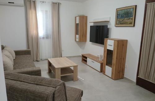 Njivice Apartment | Apartments Njivice Bajcic