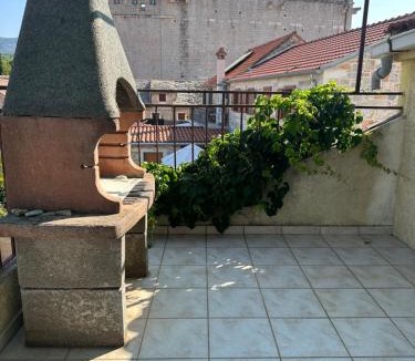 Vrboska Apartment | Apartments Renato