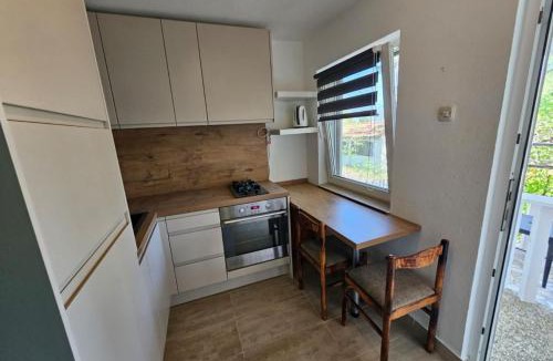 Donji Karin Apartment | Apartments Robi & Kristina