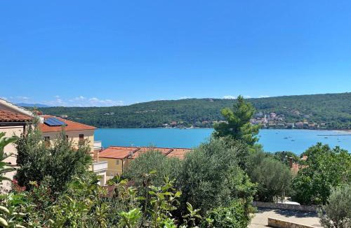Cizici House | Apartments Santic