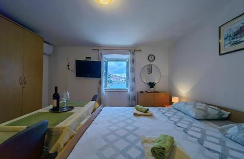 Cove Tri Zala (Zrnovo) House | Apartments Seka Korčula