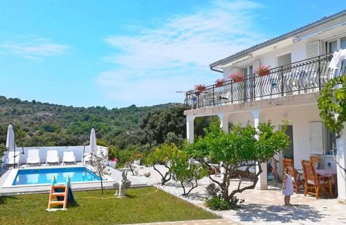 Razanj Apartment | Apartments Sineva, (14650), Ražanj, hr