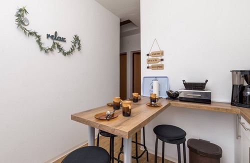 Cesarica Apartment | Apartments Sun 4 You - Two Bedroom Apartment with Balcony and Sea View (Apartment 2)