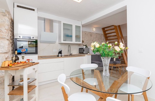 Sutivan Apartment | Apartments Tino- Two Bedroom Apartment with Terrace and Sea View