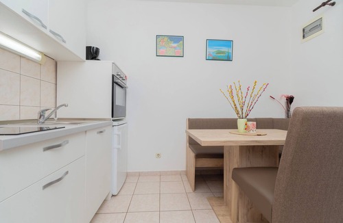 Maslinica Apartment | Apartments Toni (10299-A1) - Maslinica