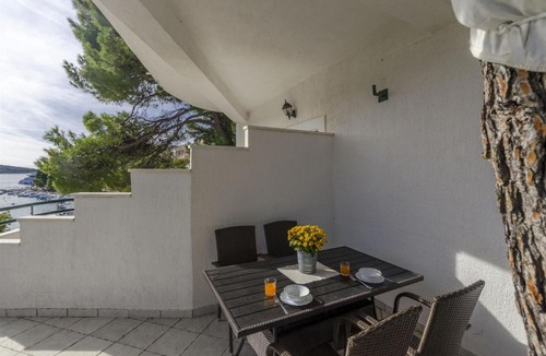 Primosten Apartment | Apartments Uvala