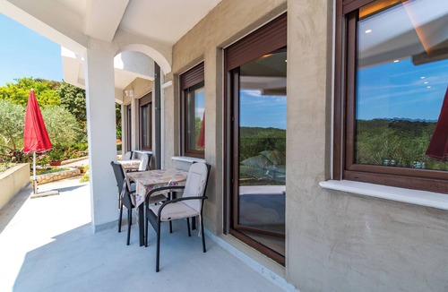 Banjol Apartment | Apartments Villa Ana