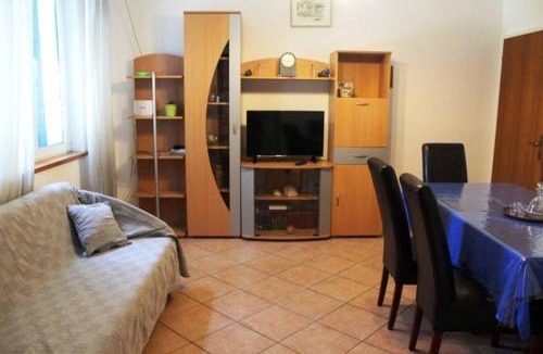 Susica Apartment | Apartments with a parking space Murter - 17059