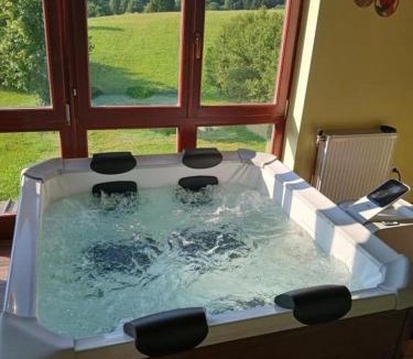 Trsce Apartment | Apartments with hot tub Trsce, Gorski kotar - 24880