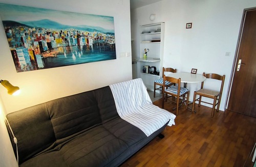 Maslinica Apartment | Apartments ZB (10175-A3) - Maslinica