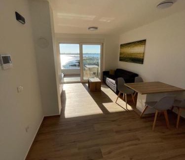 Nin Apartment | AquaVista 2