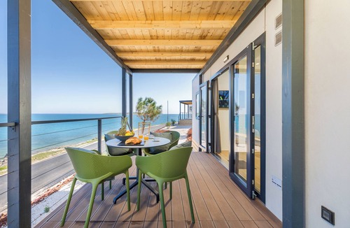 Premantura House | Arena Stupice Camping Homes