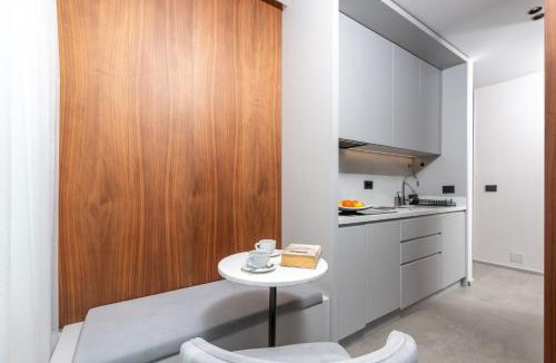 City Center Apartment | Arriba - Ground Suite