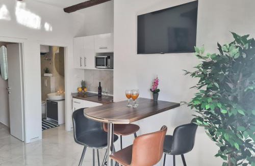 Zrce Apartment | AURA Apartments Novalja