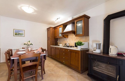 Krmed House | Autochthone Villa with Pool in Krmedn