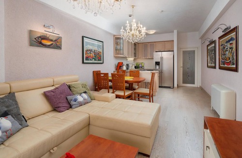 Donji Kraj Apartment | Awesome apartment in Moscenicka Draga with WiFi