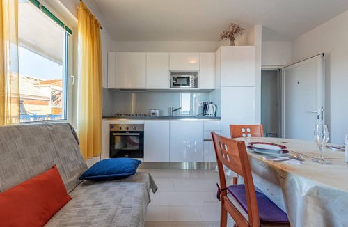Pakostane Apartment | Awesome apartment in Pakostane with WiFi