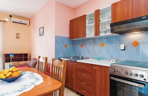 Posedarje Apartment | Awesome apartment in Posedarje