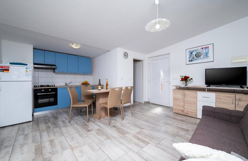 Kavran Apartment | Awesome apartment in Kavran with WiFi