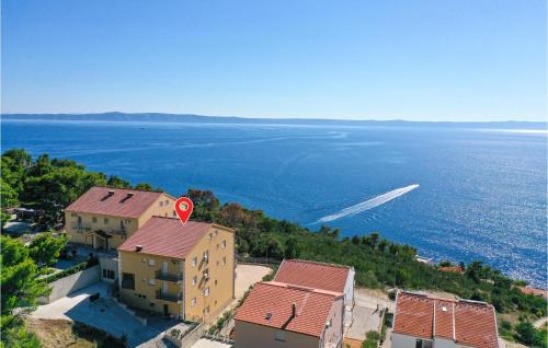 Bratus Apartment | Awesome Apartment In Krvavica With Wifi