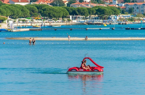 Pomer Apartment | Awesome apartment in Pula with house sea view