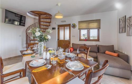 Sisan Apartment | Awesome Apartment In Pula With Wifi