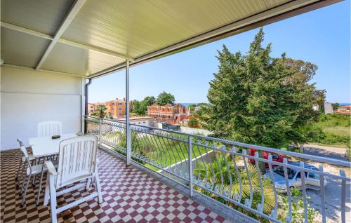 Lovrecica Apartment | Awesome Apartment In Umag With Wifi