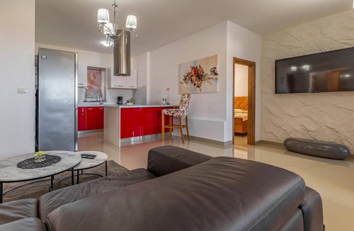 Galizana House | Awesome home in Galizana