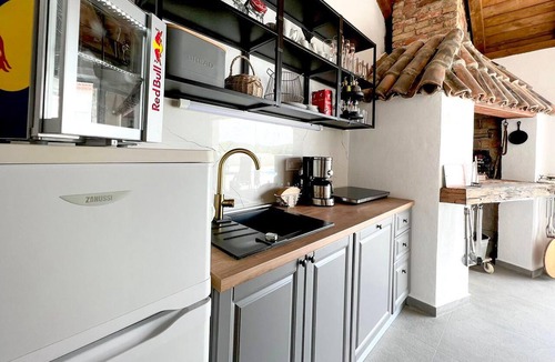 Polaca House | Awesome home in Donja Jagodnja